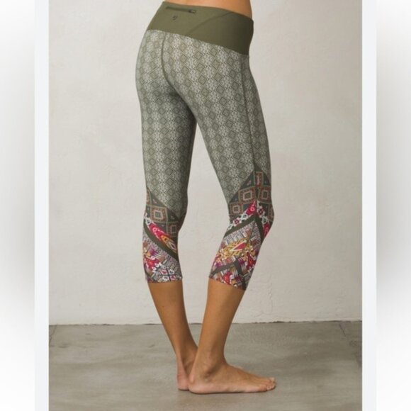 prAna Womens Rai Swim Tights Printed Capri Leggings Sz L - Picture 2 of 10